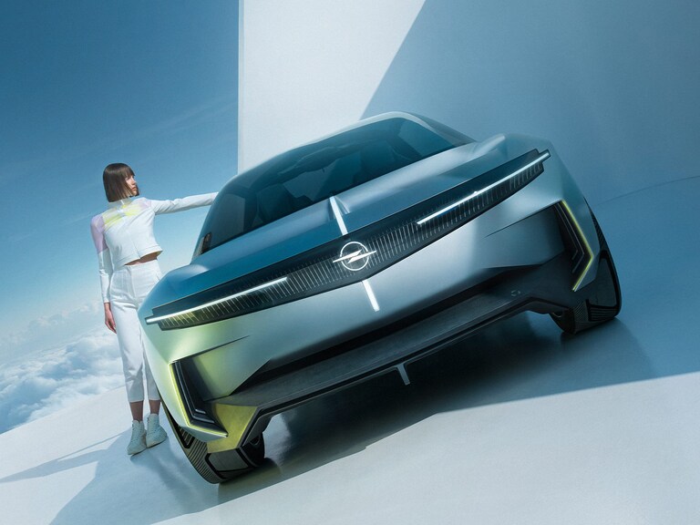 OPEL-CC-2023-4x3-INT-WHATIFHUB-IMAGES-MO