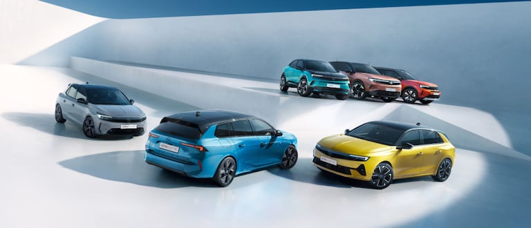 Roter Opel Astra Sports Tourer