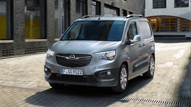 opel_combo_cargo_engines_16x9_cmc19_e01_006.jpg?imwidth=600