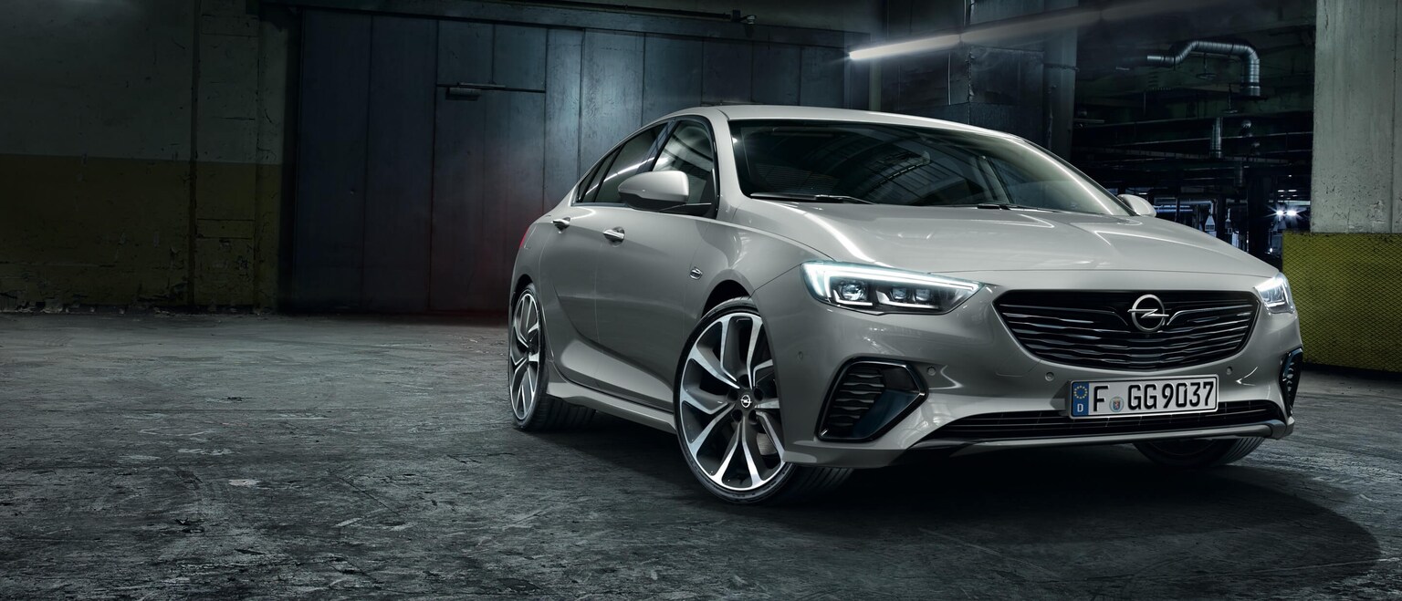 opel_insignia_Gsi_exterior_21x9_ins18_e01_149_GSI.jpg