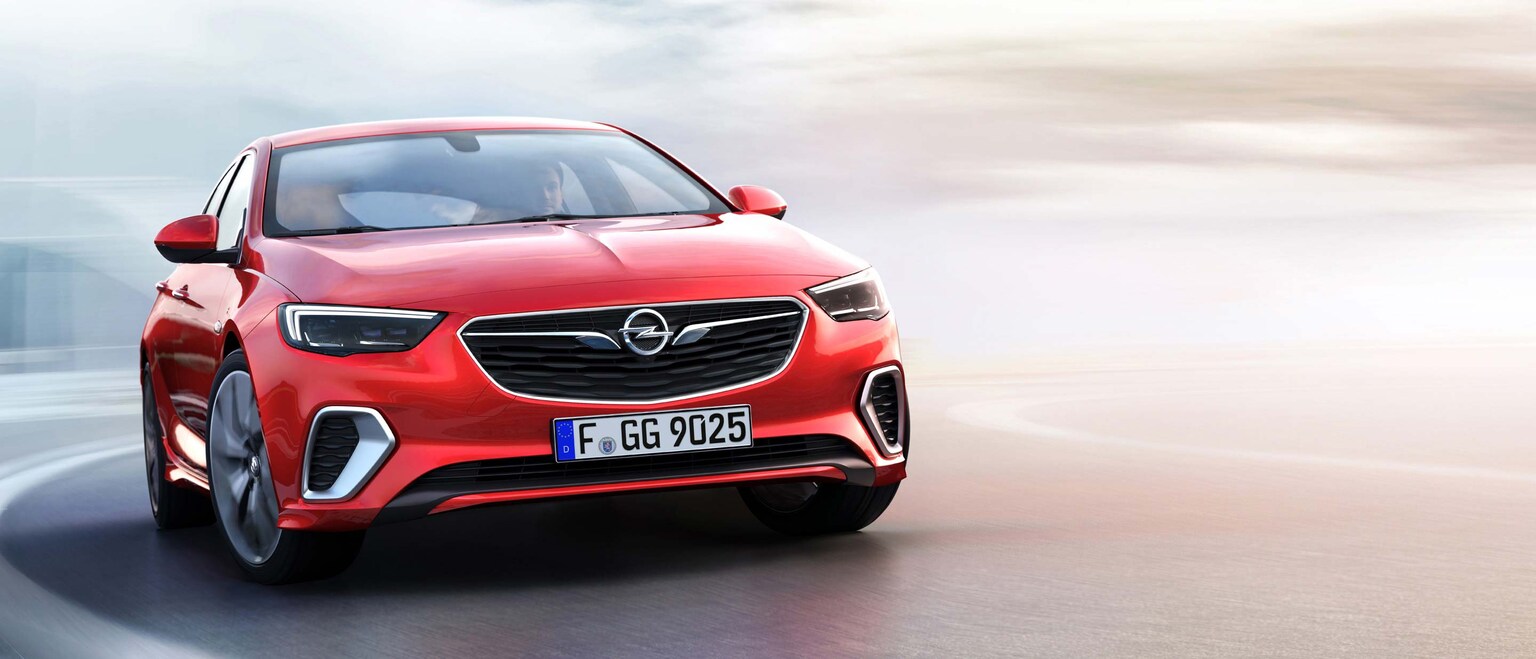 opel_insignia_gsi_vehicle_hero_21x9_ins18_801.jpg