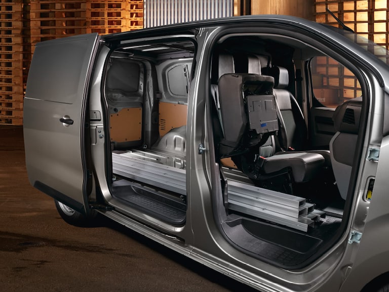 Opel Vivaro Laderaum